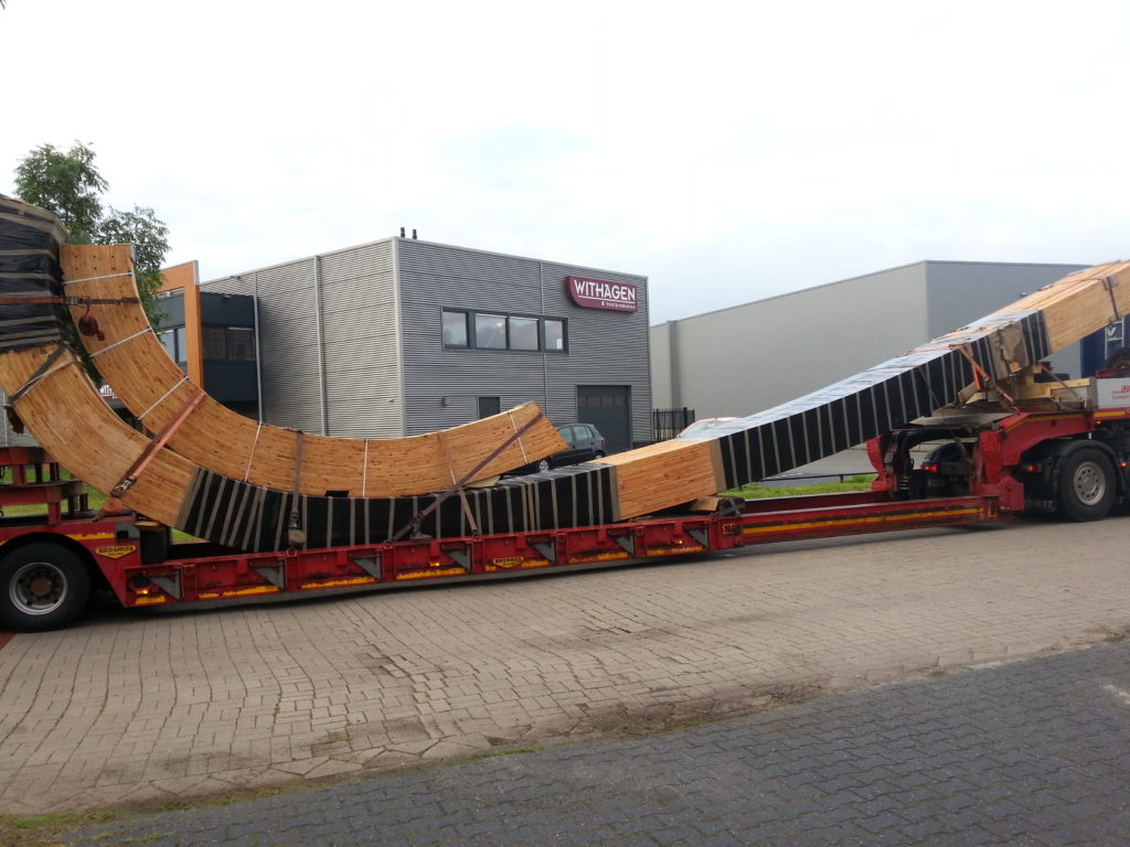 withagen bedrijf 2013 09 11 08.28.47 1024x768 - Gelamineerd hout